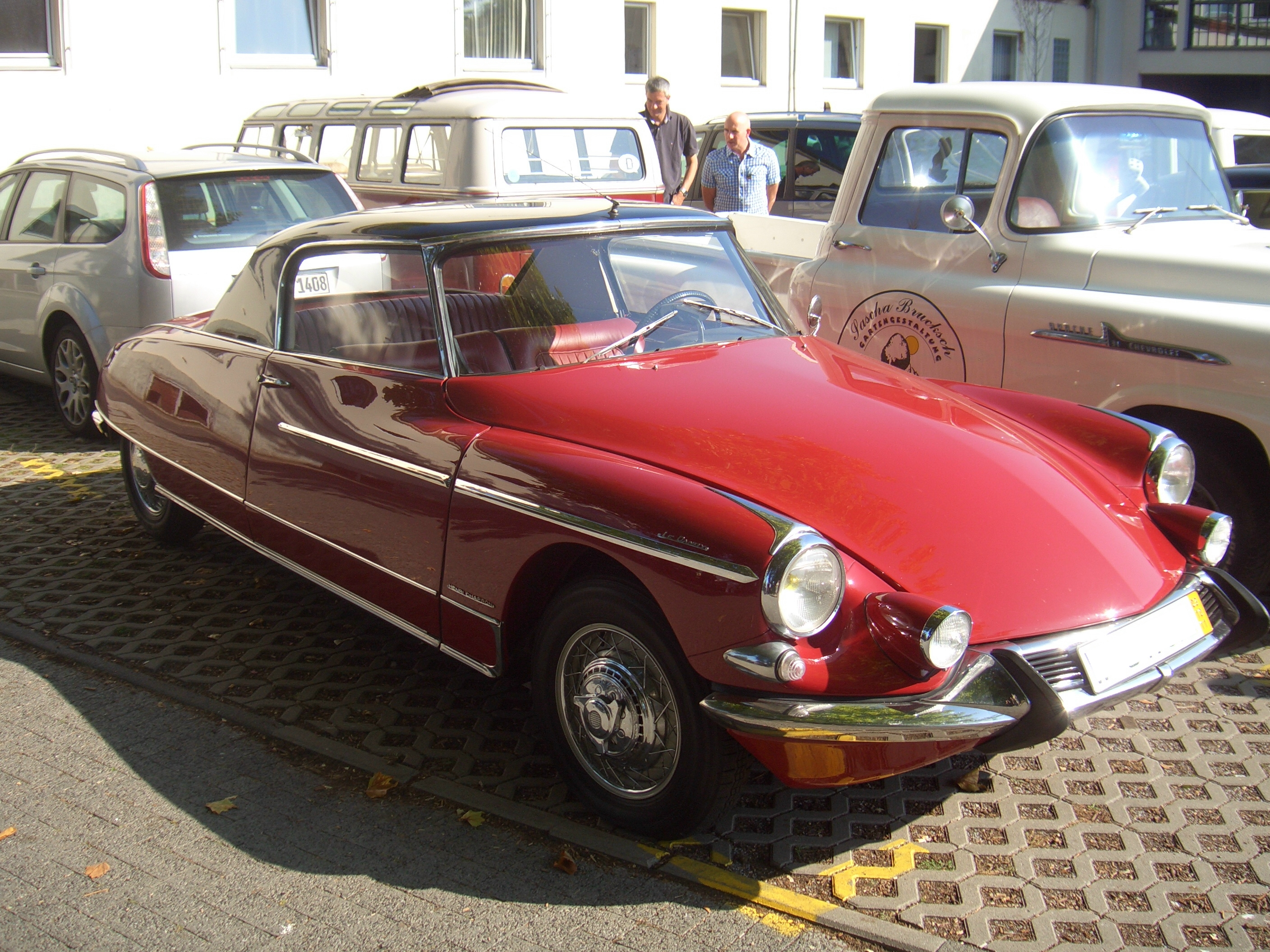 Citroën DS Le Dandy coupé, specialbygget todørs karrosseri af Henri Chapron
